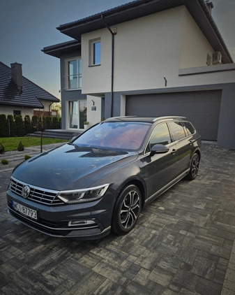 Volkswagen Passat cena 89000 przebieg: 160000, rok produkcji 2019 z Ciechanów małe 92